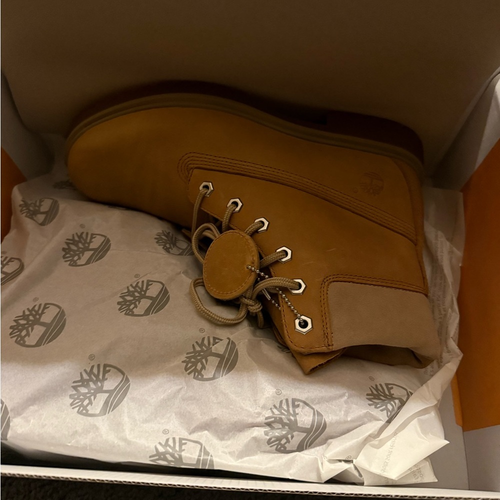 Timberland Women’s 25 6in Lace Waterproof Boots - Picture 4 of 7